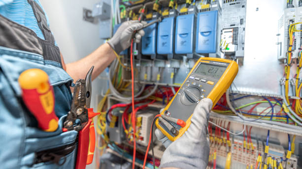 Best Emergency Electrician Near Me  in Mledgevle, IL